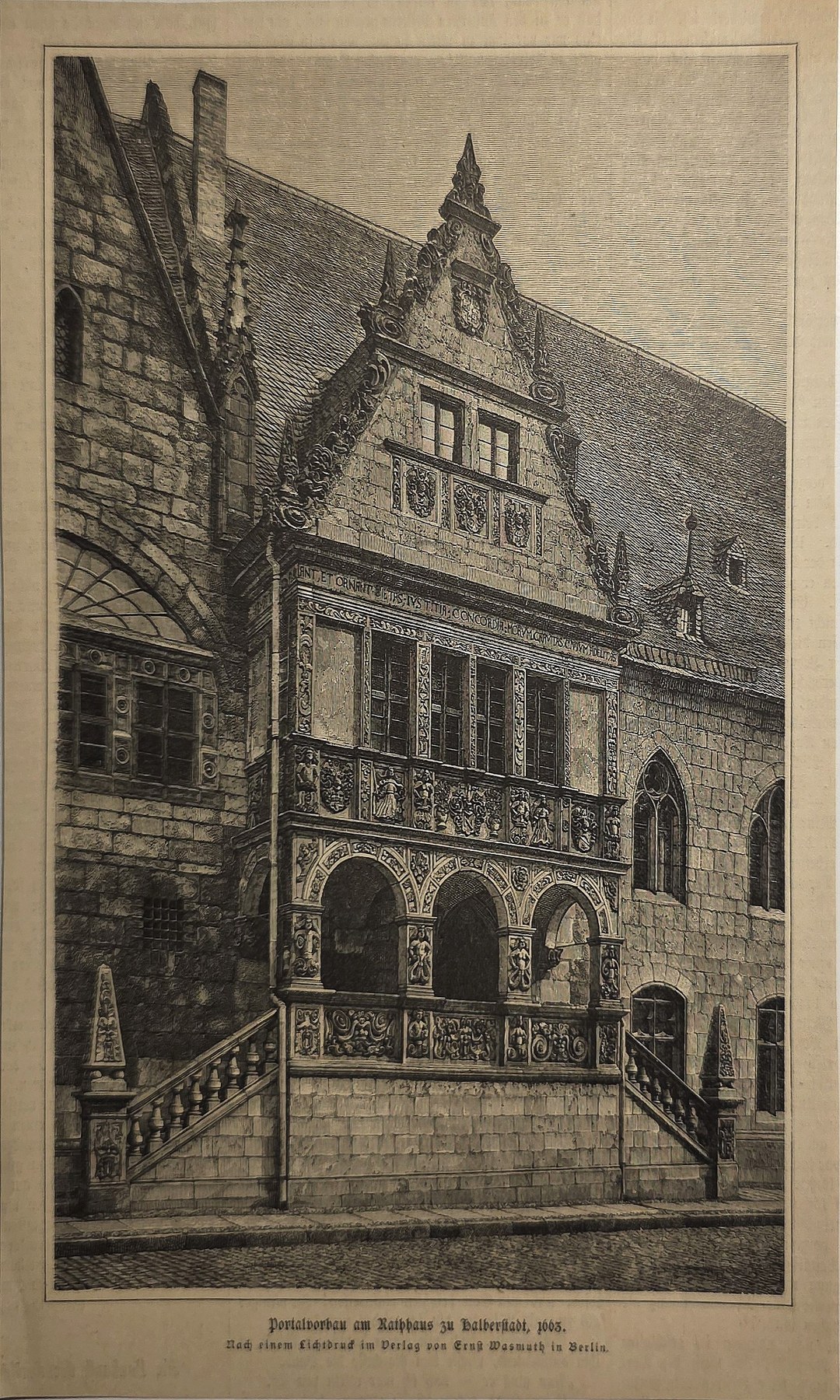 Historische Hausfassade mit Freitreppe