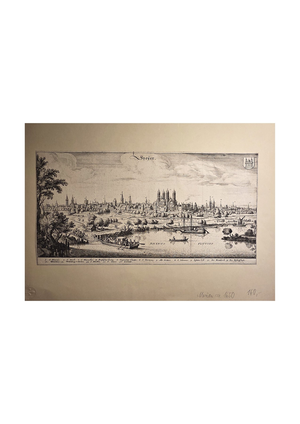 Kleine Stadtansicht am Horizont