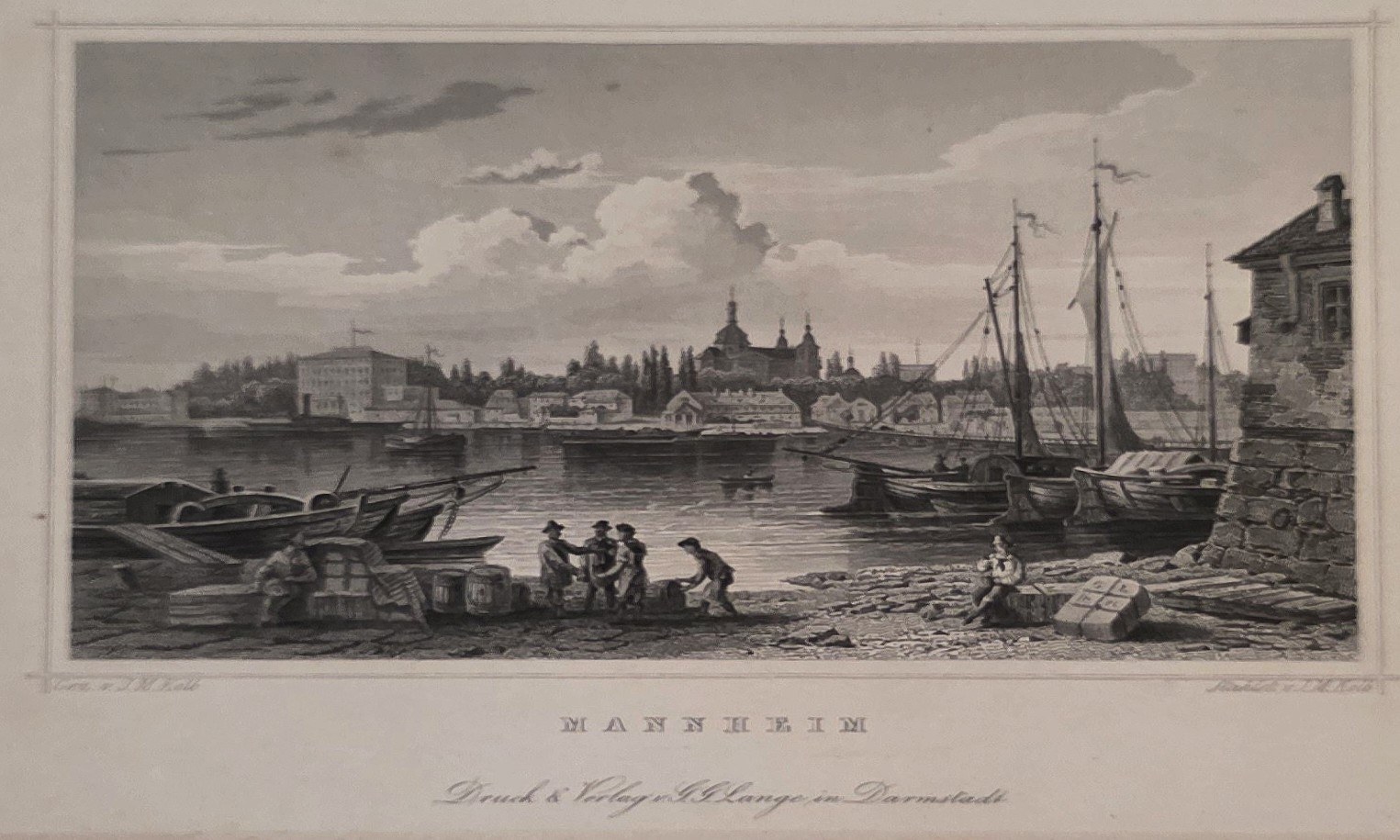 Hafenansicht mit Seglern und Stadt