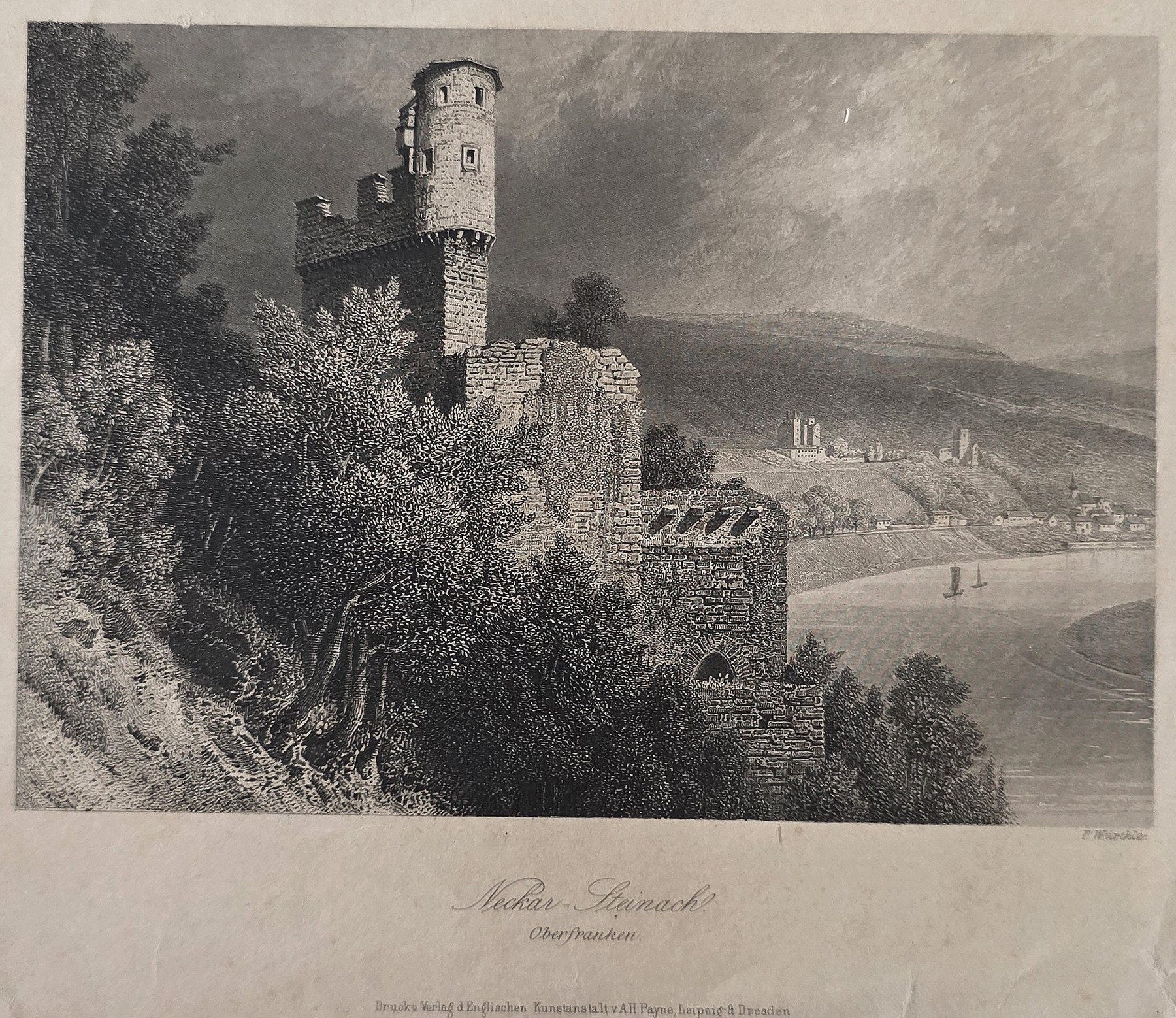 einer Rundturmburg mit Fernblick