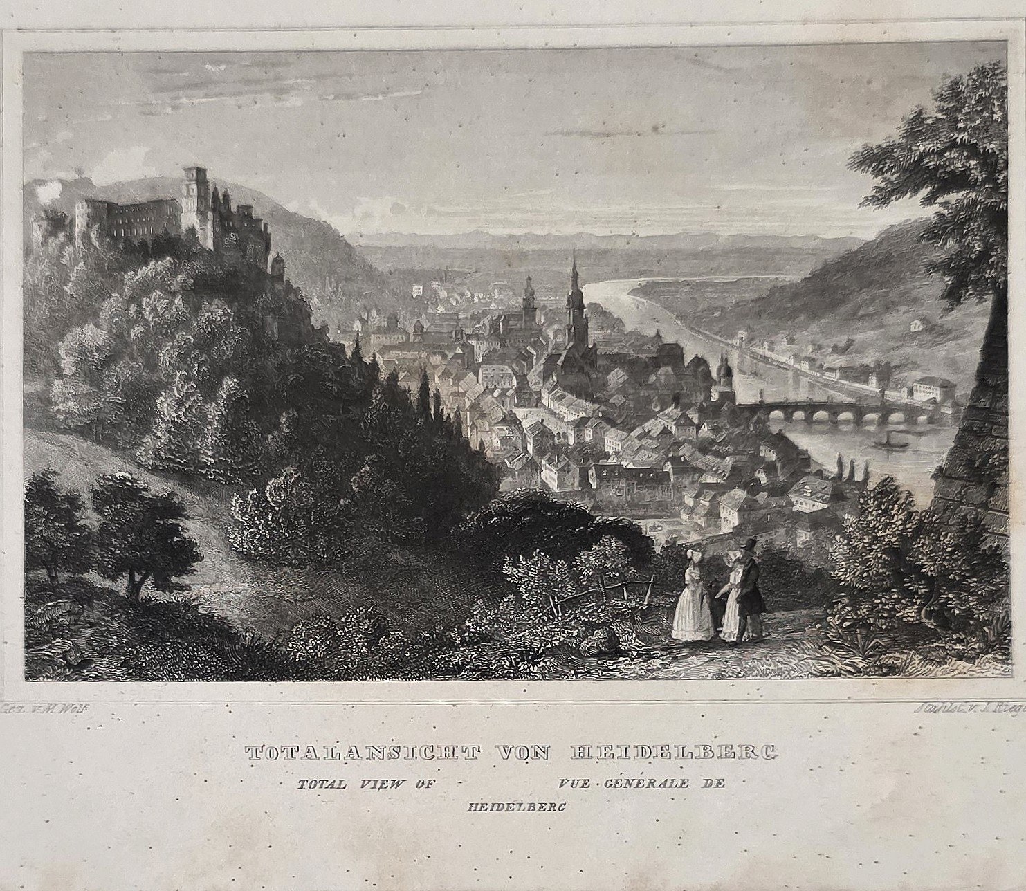 Burg über einer dicht bebauten Talstadt
