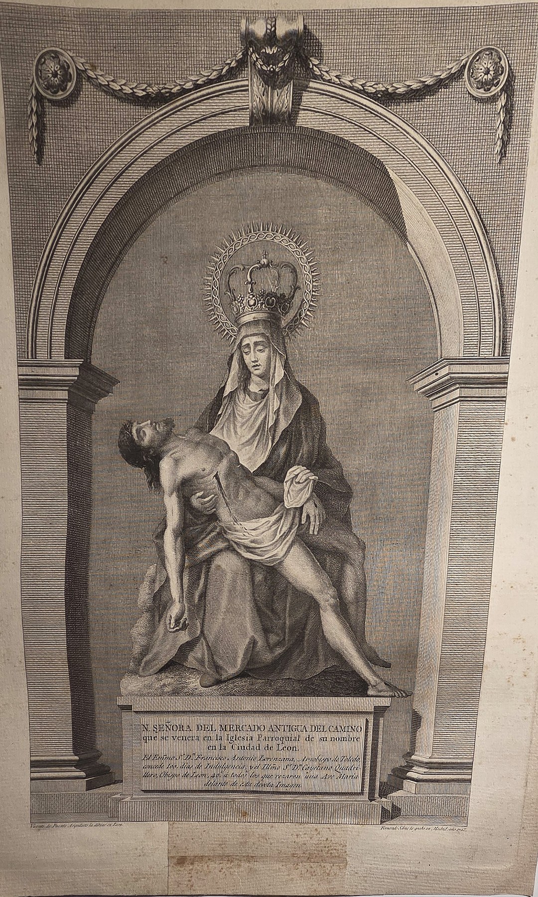 mit gekrönter Madonna, Christusfigur und spanischer Inschrift