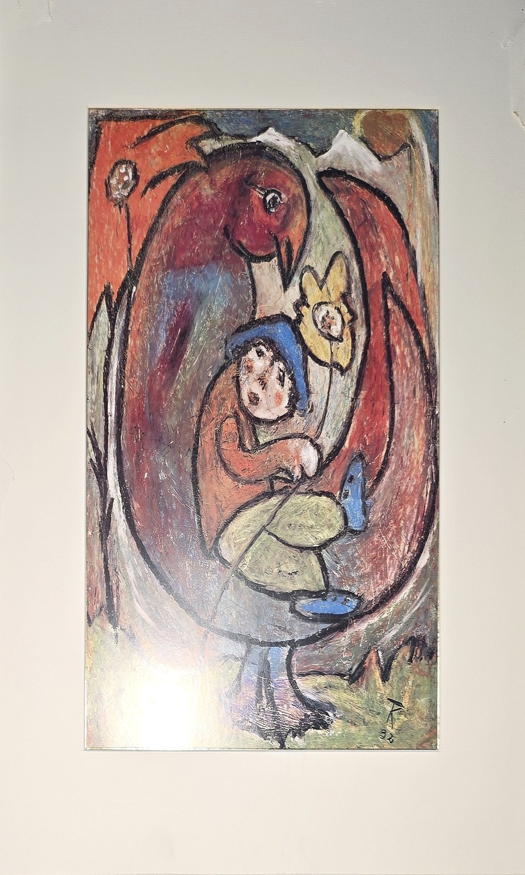 Expressive Figur unter rotem Bogen