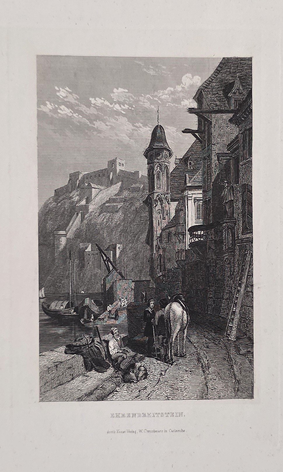 Enge Altstadtgasse mit Figuren