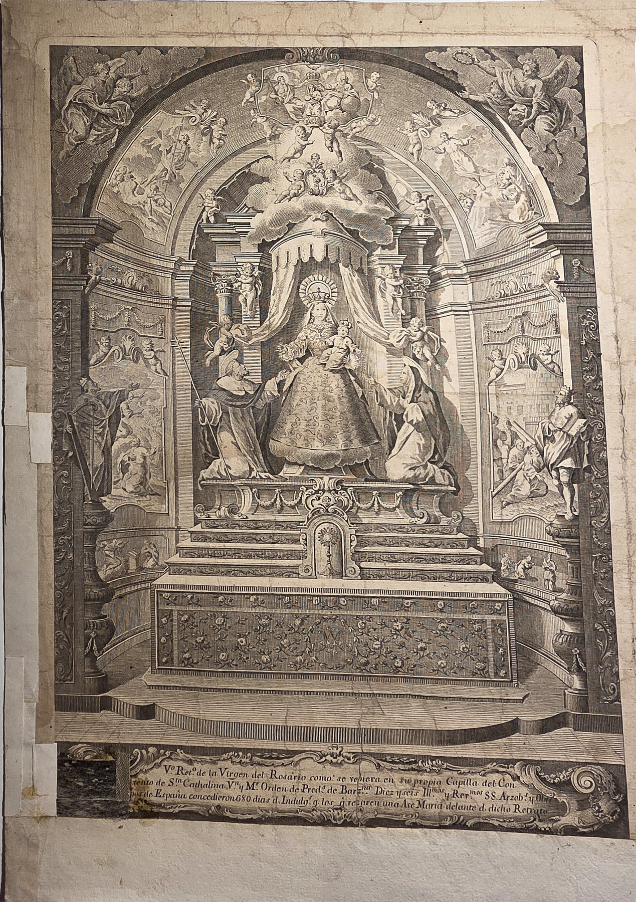 Prunkaltar mit gekrönter Madonna