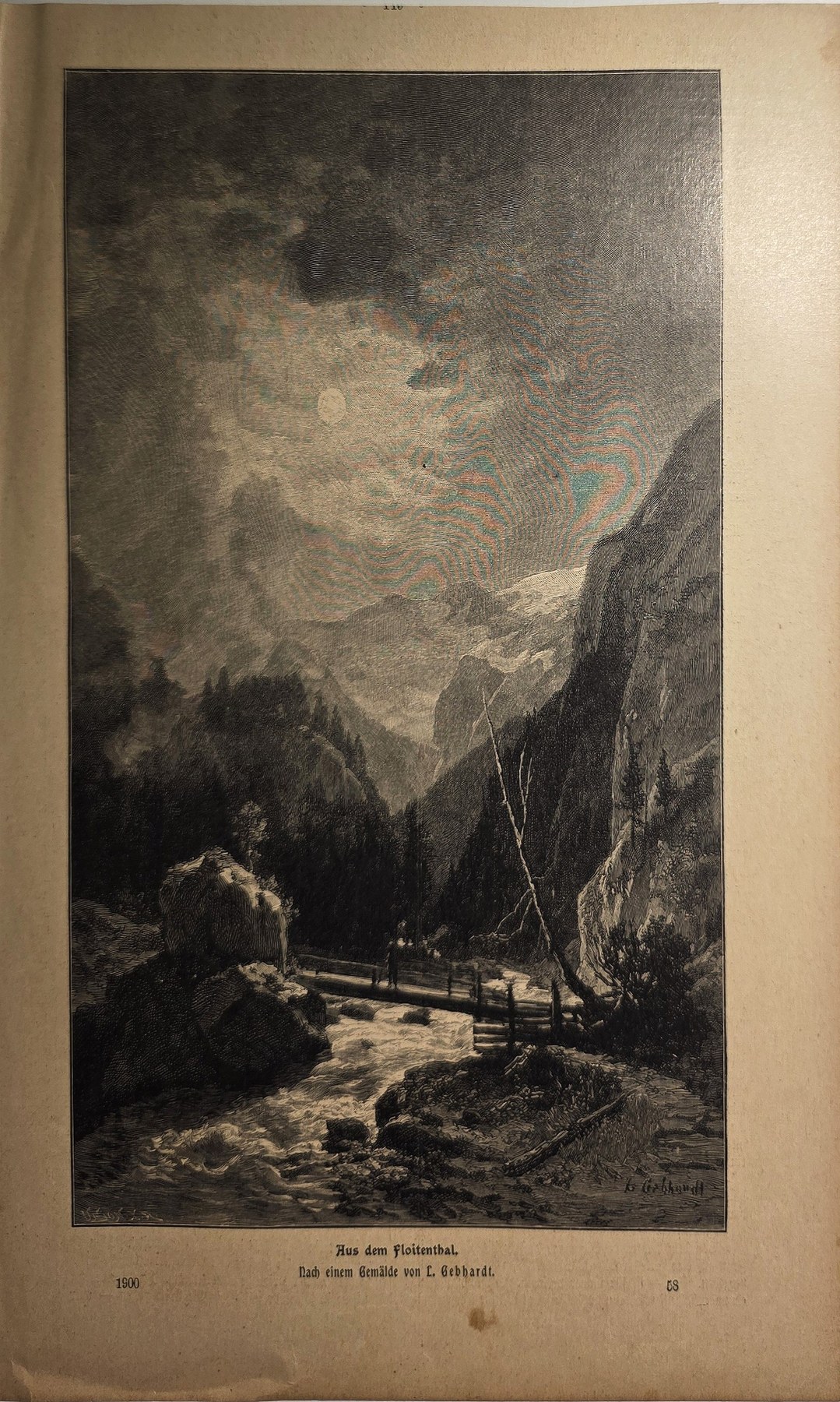 Dramatische Berglandschaft unter Wolken