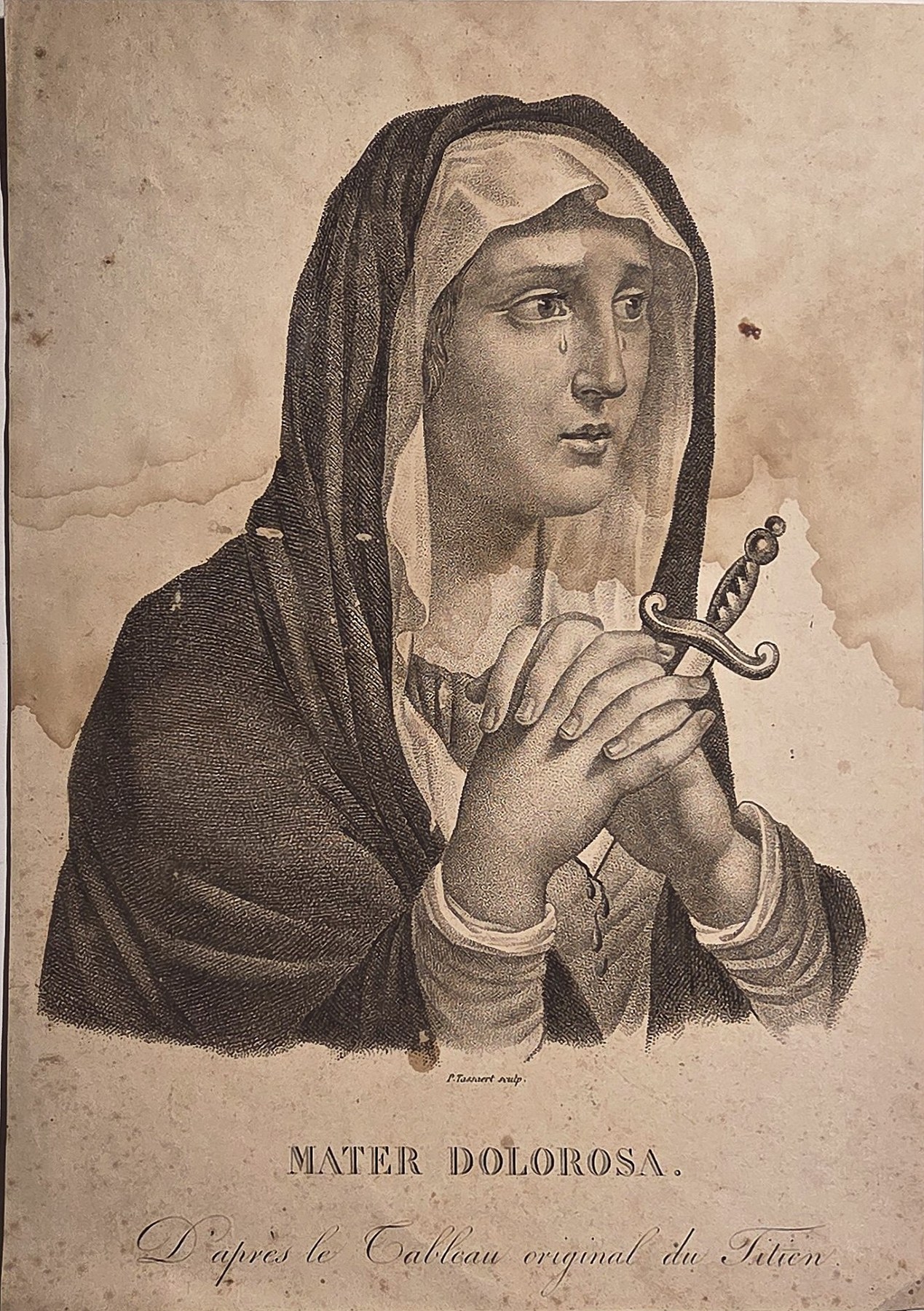 Mater Dolorosa mit gefalteten Händen