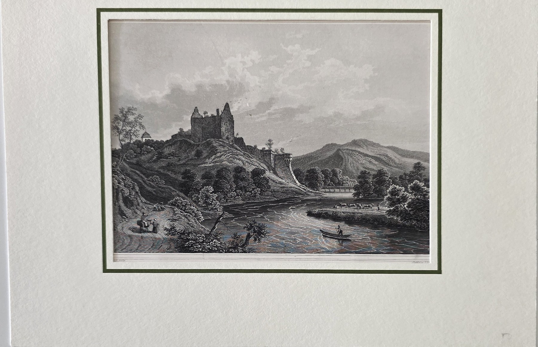 Burg über Flussufer im Passepartout