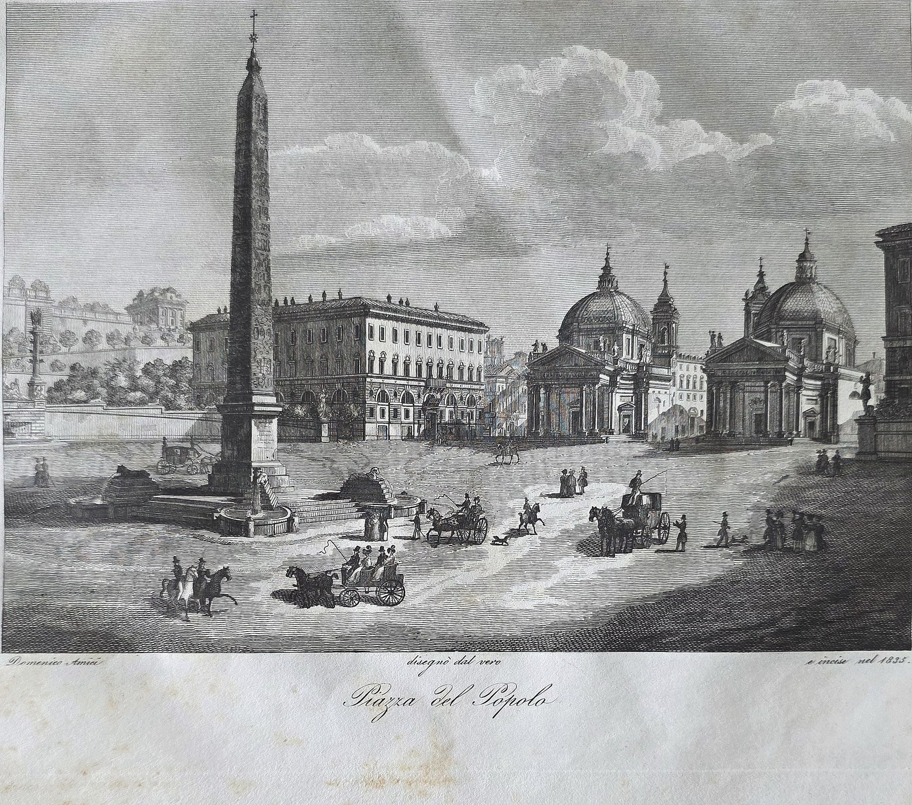 Weiter Platz mit Obelisk und Kuppelkirchen