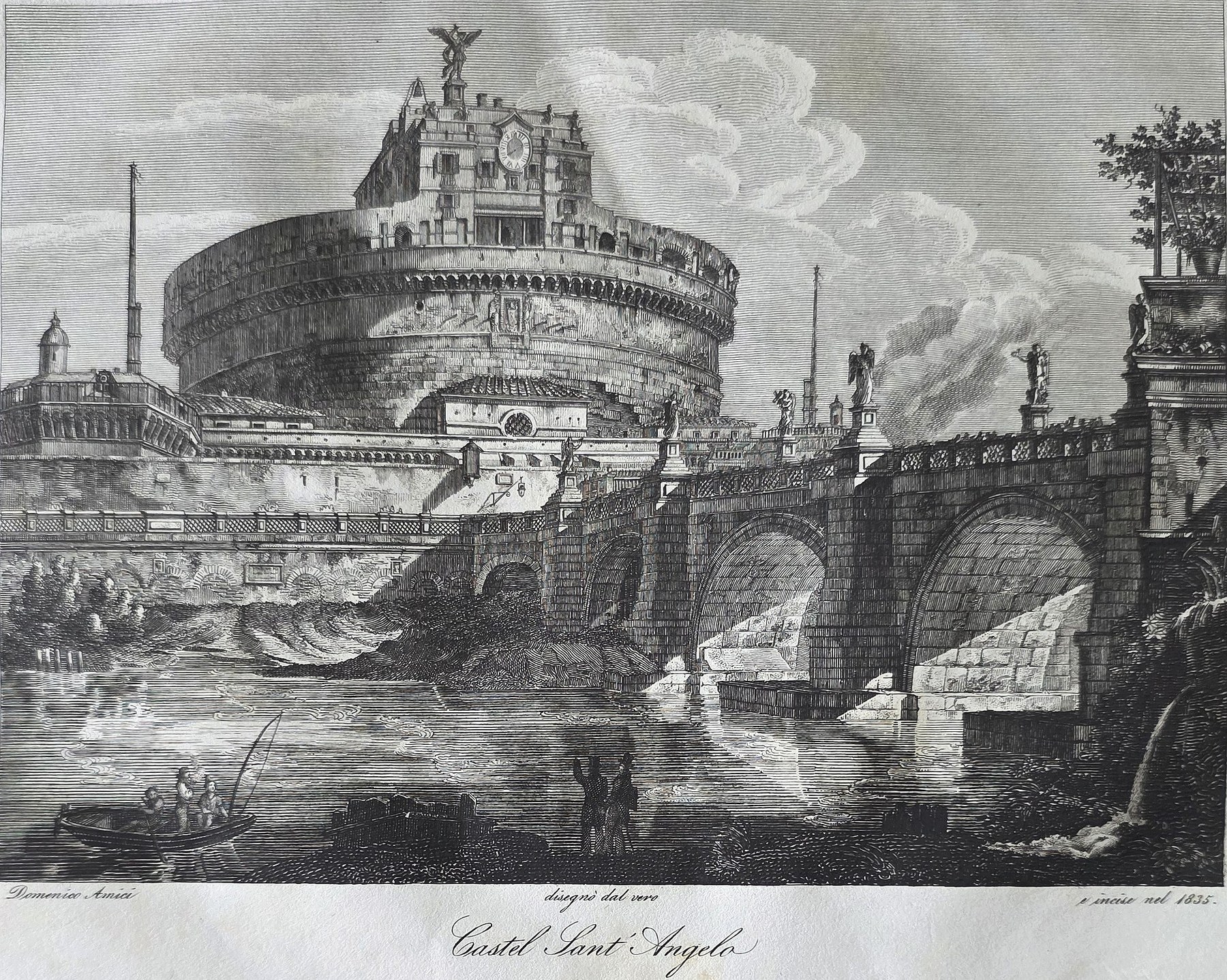 Runde Festung am Fluss mit steinerner Brücke